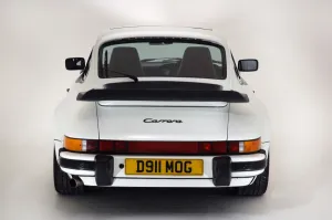 Images Dated 2010 February: 1987 Porsche 911