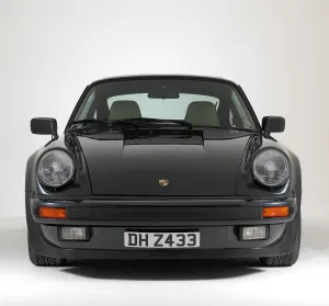 Porsche Prints: 1988 Porsche 930