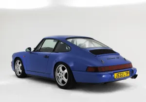 Images Dated 8th November 2011: 1992 Porsche 964