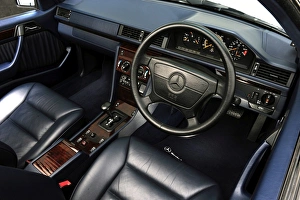 1995 Mercedes Benz E220 convertible
