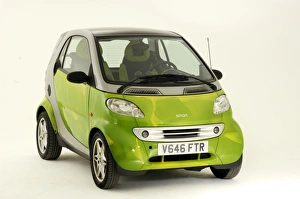 Images Dated 2009 June: 2001 Smart car
