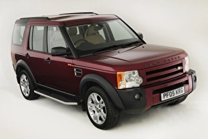Images Dated 2013 May: 2005 Land Rover Discovery 3