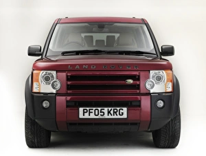 Images Dated 2013 May: 2005 Land Rover Discovery 3