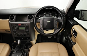 Images Dated 2013 May: 2005 Land Rover Discovery 3
