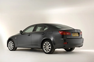 2005 Lexus IS 220d