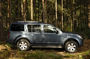 Images Dated 2005 September: 2005 Nissan Pathfinder