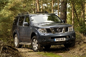 Images Dated 2005 September: 2005 Nissan Pathfinder