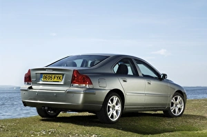 Images Dated 2005: 2005 Volvo S60