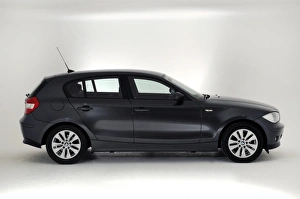 Images Dated 2009 October: 2006 BMW 116i
