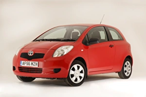 Images Dated 2009: 2006 Toyota Yaris