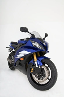Images Dated 2009: 2007 Yamaha YZF-R6R