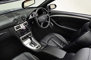 Images Dated 28th November 2011: 2009 Mercedes Benz CLK Cabriolet