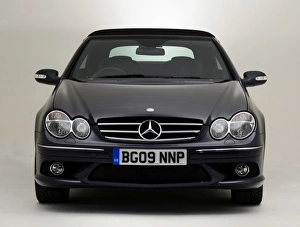 Images Dated 28th November 2011: 2009 Mercedes Benz CLK Cabriolet