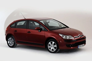 Images Dated 2010 May: 2009 Nissan Note