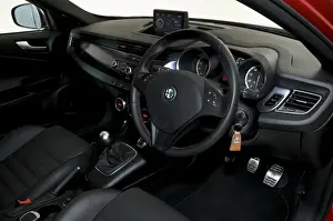 Images Dated 2011 January: 2010 Alfa Romeo Giulietta 1750 Cloverleaf interior