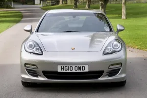 Images Dated 2010 October: 2010 Porsche Panamera