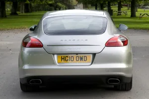 Images Dated 2010 October: 2010 Porsche Panamera