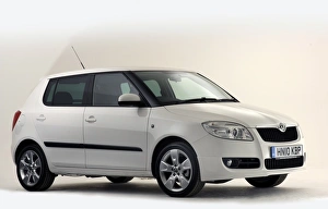Images Dated 2010 May: 2010 Skoda Fabia