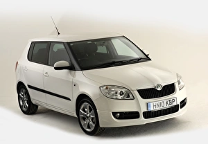 Images Dated 2010 May: 2010 Skoda Fabia