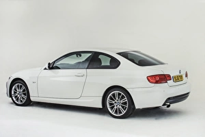 Images Dated 2014 October: 2011 BMW 3 series Coupe