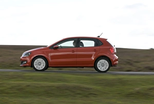 Images Dated 2011 September: 2011 Volkswagen Polo SEL 1. 2 Tsi