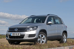 Images Dated 2011 September: 2011 Volkswagen Tiguans 2. 0 Tdi