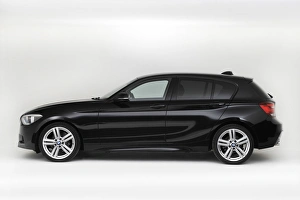 Images Dated 2014 February: 2012 BMW 118d