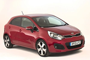 Images Dated 2016: 2013 Kia Rio