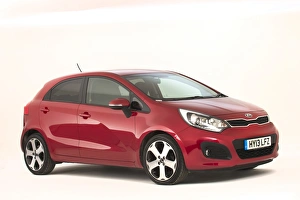 Images Dated 2016: 2013 Kia Rio