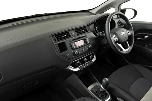 Images Dated 2014: 2013 Kia Rio