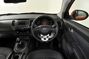 Images Dated 2013 December: 2013 Kia Sportage