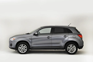 Images Dated 2013: 2013 Mitsubishi ASX