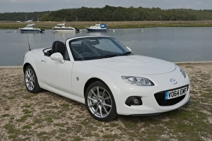 Images Dated 2014 September: 2014 Mazda MX5 Roadster Coupe