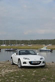 Images Dated 2014: 2014 Mazda MX5 Roadster Coupe