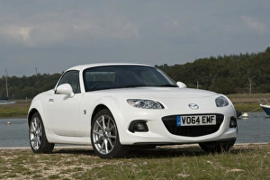 Images Dated 2014 September: 2014 Mazda MX5 Roadster Coupe
