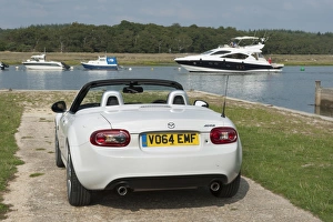 Images Dated 2014 September: 2014 Mazda MX5 Roadster Coupe