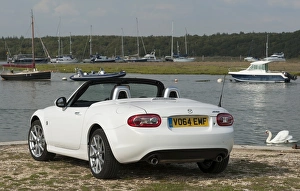 Images Dated 2014 September: 2014 Mazda MX5 Roadster Coupe