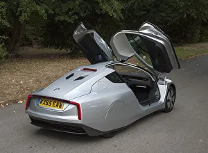 : 2014 Volkswagen XL1 hybrid