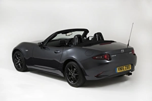 Images Dated 2015: 2015 Mazda MX-5 131ps Sport Nav