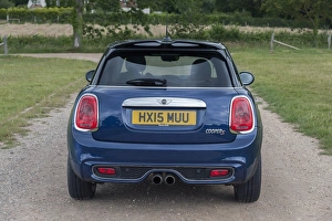 Images Dated 2015: 2015 Mini Cooper S