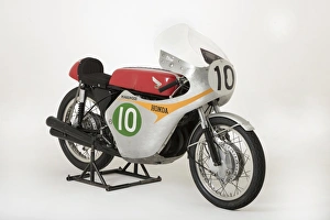 2016-P197 Honda RC162