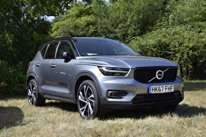 : 2017 Volvo XC40