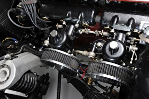 Aston Martin DB2-4