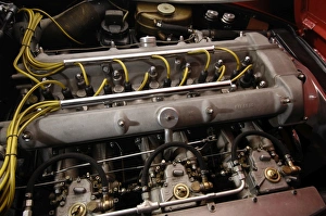 Aston Martin DB4