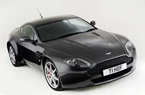 Trending: Aston Martin V8 Vantage 2011