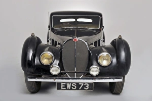 Images Dated 2008 November: Bugatti type 57S