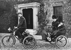 Vintage Motorbike Prints: De Dion Motor Tricycle with trailer 1900
