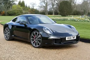 Images Dated 2012 April: E01167 Porsche 911 Carreras 2011