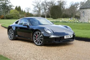 Images Dated 2012 April: E01167 Porsche 911 Carreras 2011