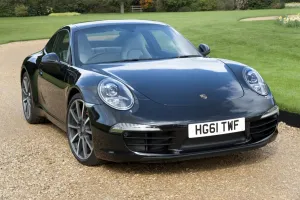 Images Dated 2012 April: E01167 Porsche 911 Carreras 2011